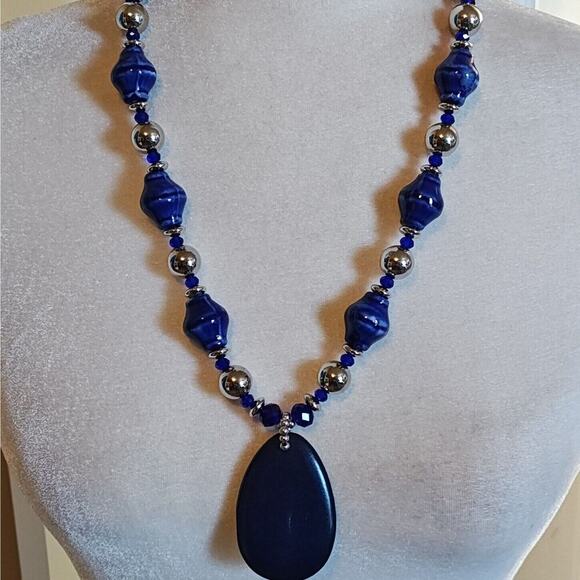 Natural Blue Lapis Beaded Teardrop Stone Necklace 15 inch Silver Accents - Picture 2 of 10
